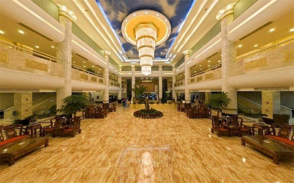 Regent Hotel Дали Интерьер фото