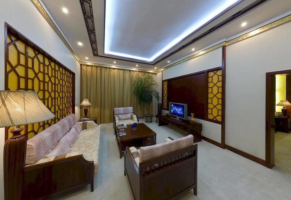 Regent Hotel Дали Экстерьер фото