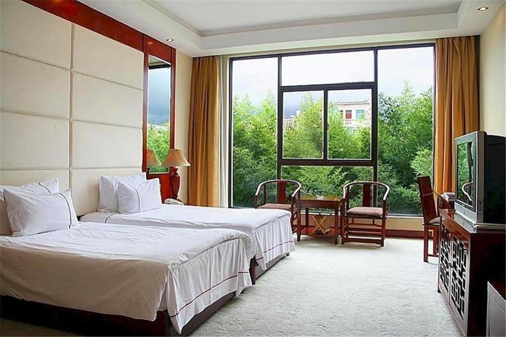 Regent Hotel Дали Экстерьер фото